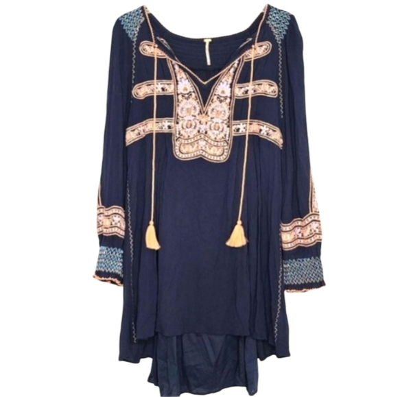 ❤🌼🌲SAVED FOR LAVONNE Free People Embroidered Long Sleeve Tassel Tie Tunic S/P - Picture 13 of 13